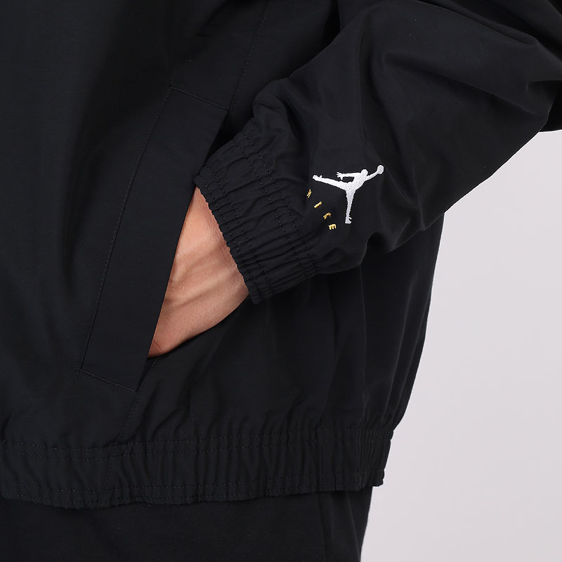Мужская куртка Jordan Jumpman Windbreaker (DA7172-010)  - цена, описание, фото 6
